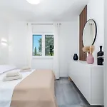 With Swimming Pool Okrug Gornji, Ciovo - 23649 Apartment Trogir
