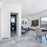 With Swimming Pool Okrug Gornji, Ciovo - 23649 Apartment Trogir
